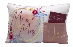 Hergo Geschenk-Kissen Mit Tasche 30x20cm - 1921 Mr. & Mrs.