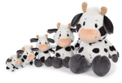 Nici 47780 Kuh Cowluna 12cm Stehend Farm Friends Plüsch Kuscheltier GREEN -Beliebter Spielzeugladen 47780 10 47781 47782 47783 47784 Groessenvergleich 2048x1390 2