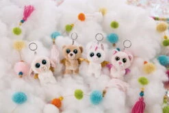 Nici 47831 Schlüsselanhänger Glubschis Guardian Angel Bär Glowy Bombo 9cm -Beliebter Spielzeugladen 47834 04 47831 47832 47832 Milieu 2048x1365