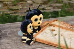 Nici 48736 Glubschis Meadow Biene Miss Bizz 25cm Plüsch Kuscheltier GREEN -Beliebter Spielzeugladen 48736 10 48733 Milieu 2048x1366